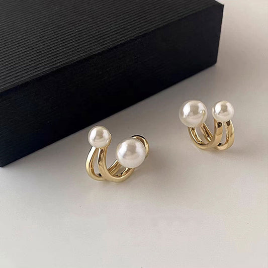 Unique pearl earrings 