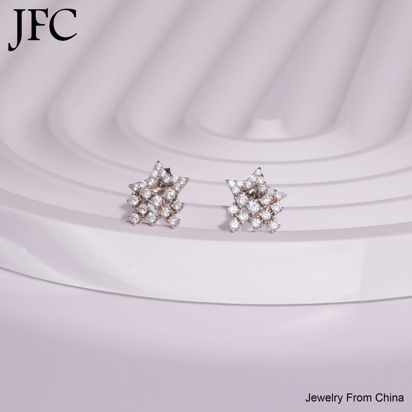 Cute diamond broken diamond earrings 