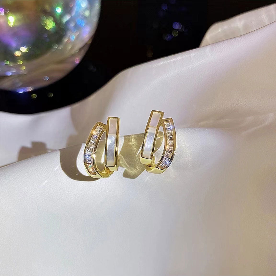 Stylish double layer wave earrings 