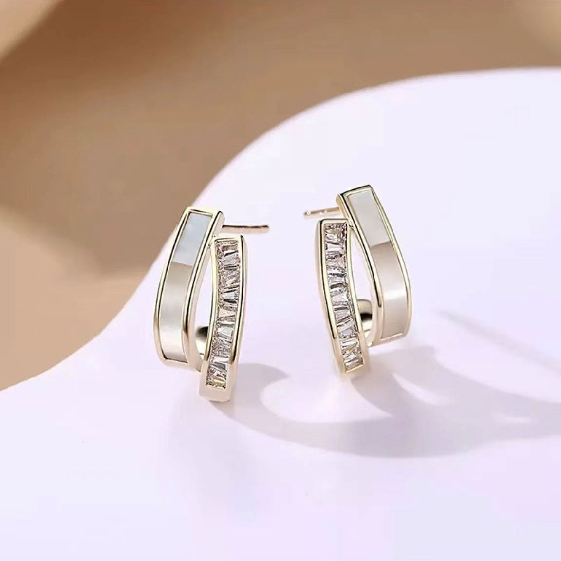 Stylish double layer wave earrings 