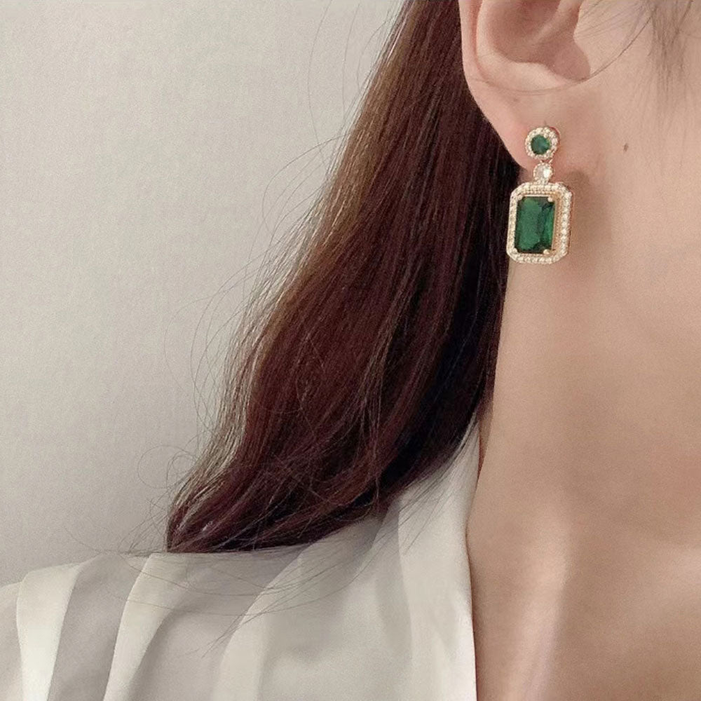 French style vintage emerald earrings 