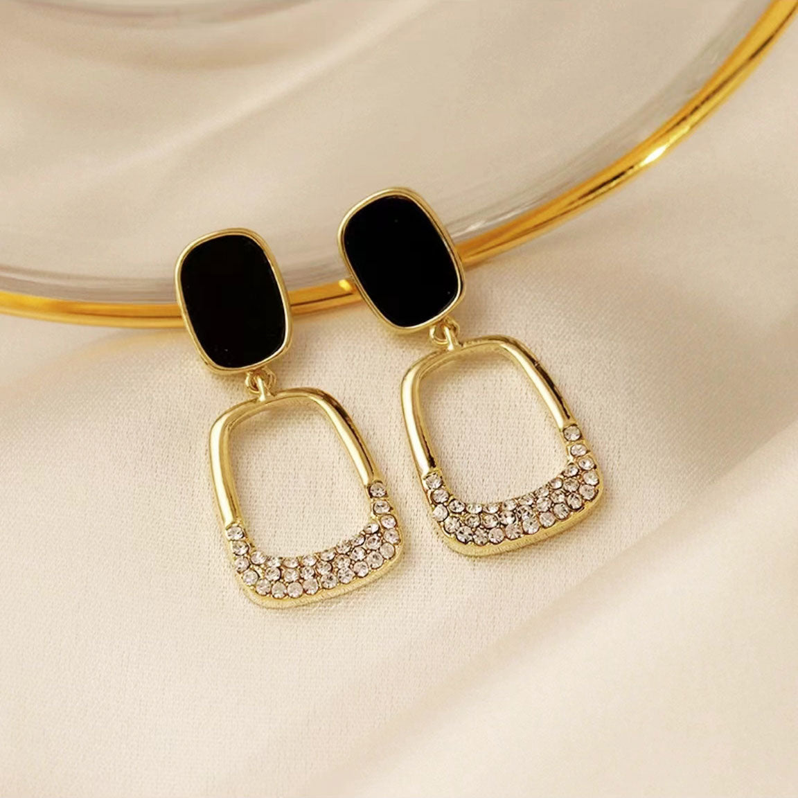 Unique Korean style geometric earrings 