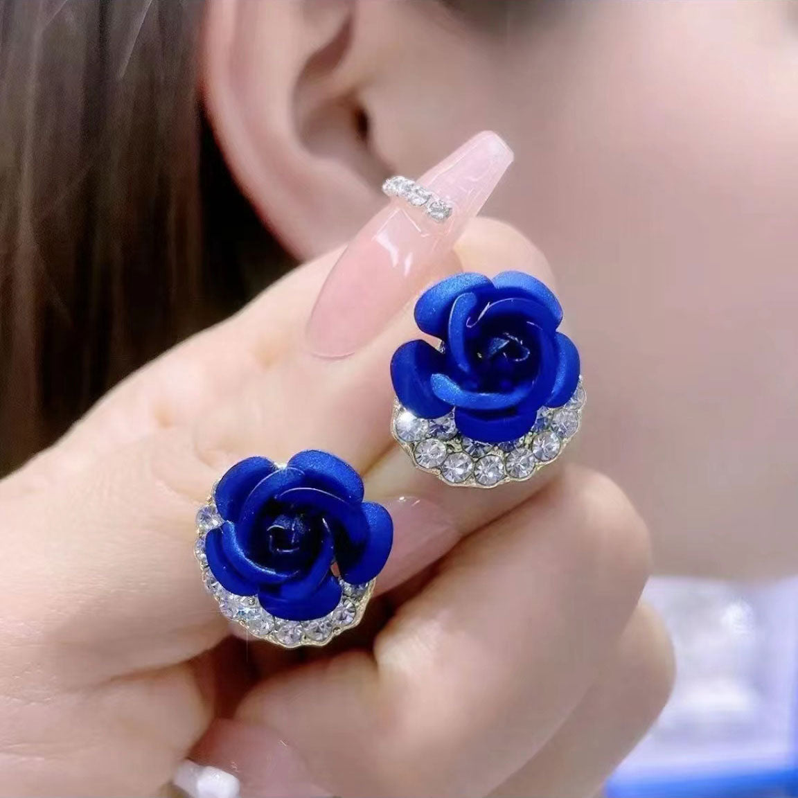 Beautiful rose earrings