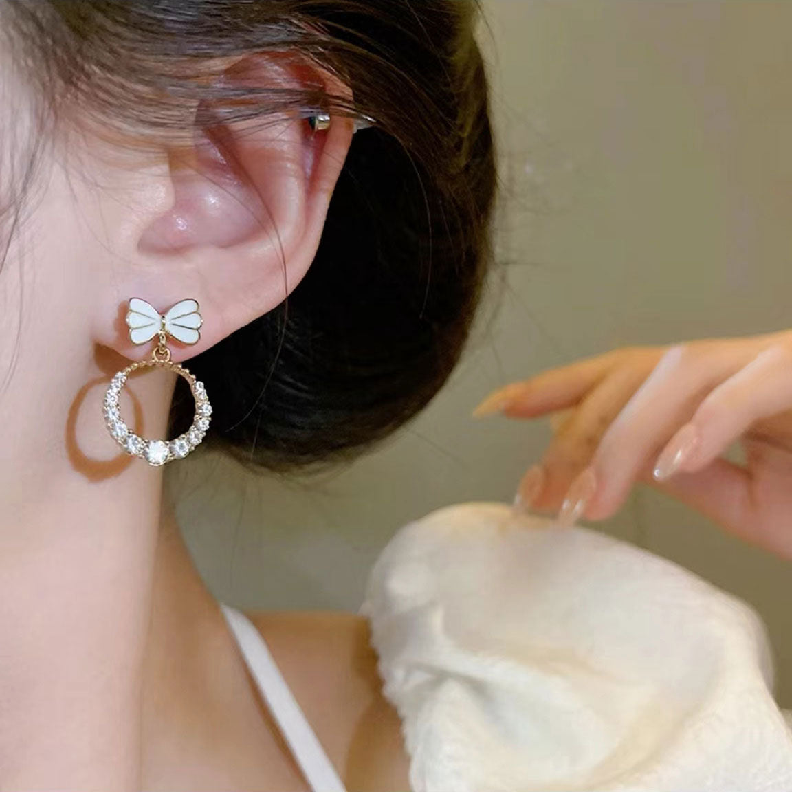 Cute Flower Circle Earrings