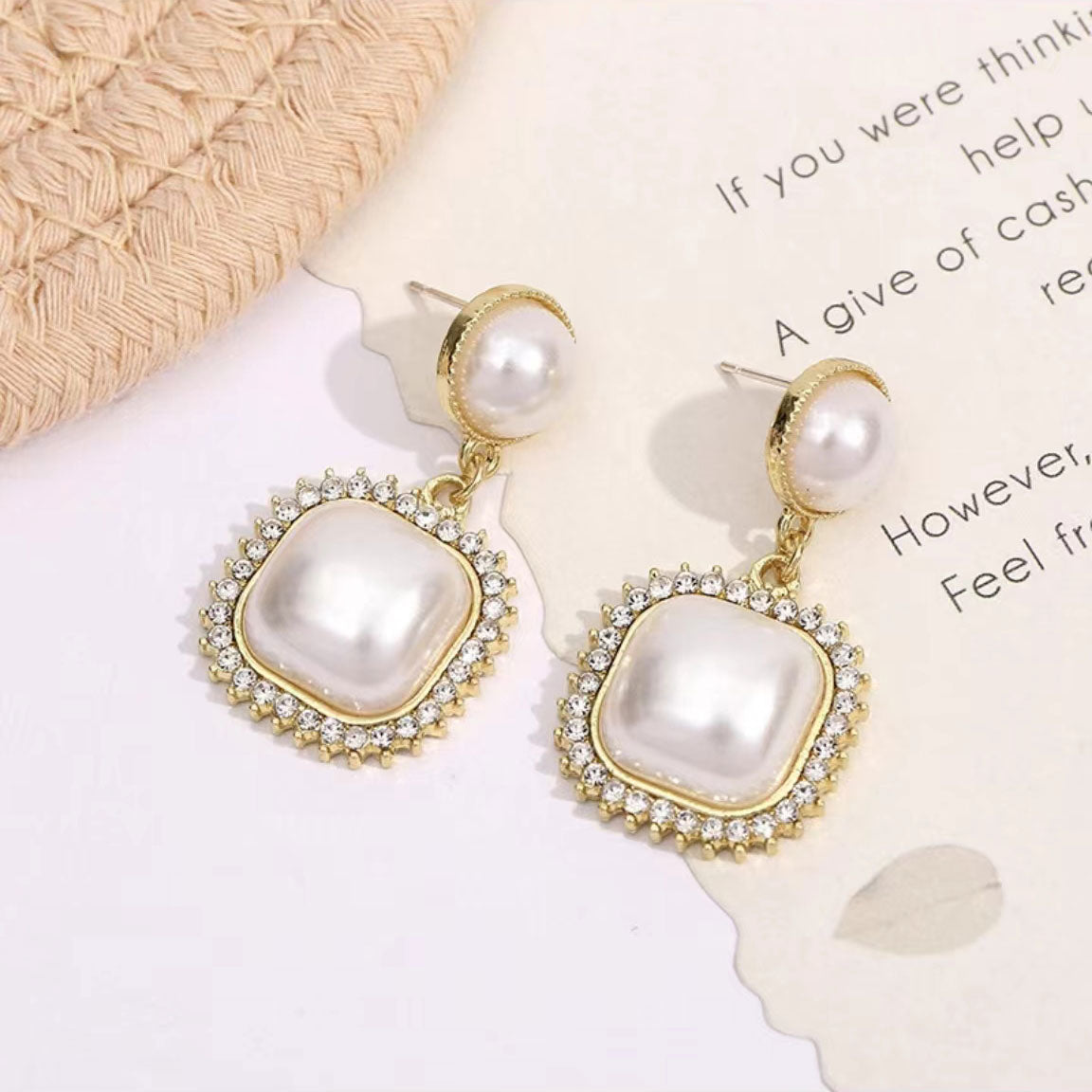 French style luxury pearl earrings