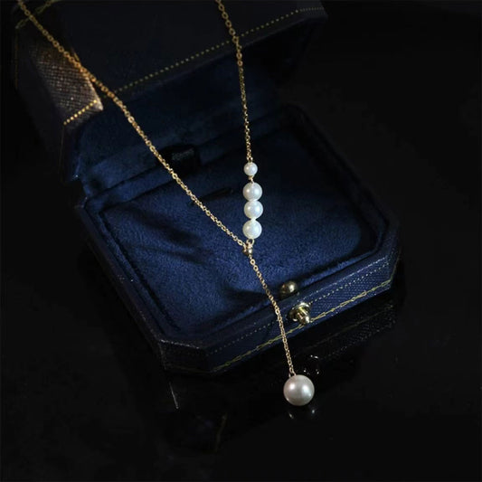 Simple pearl tassel necklace