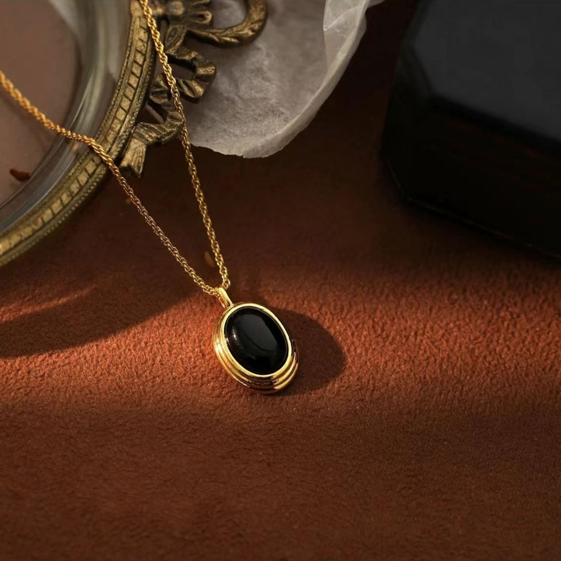 French style black gemstone necklace