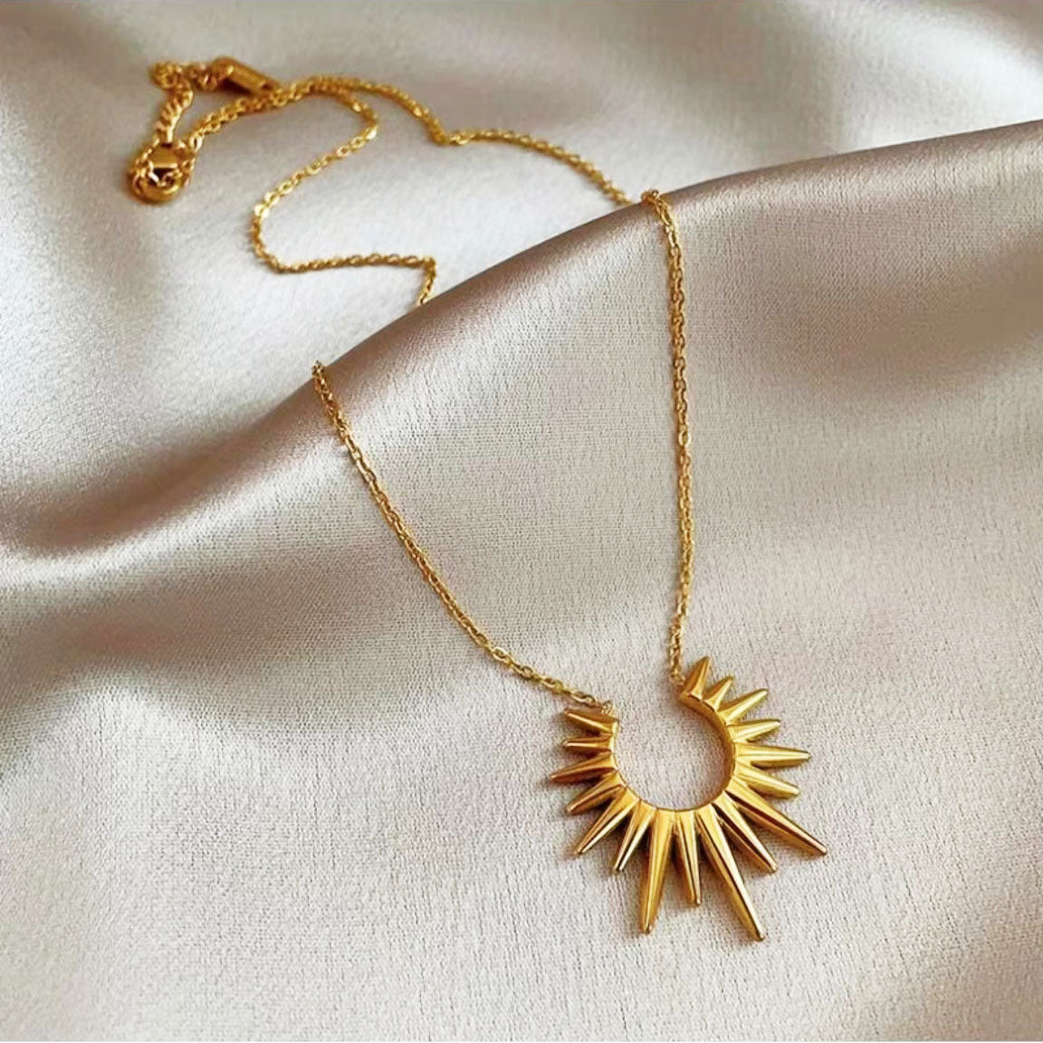 American style gold sun necklace