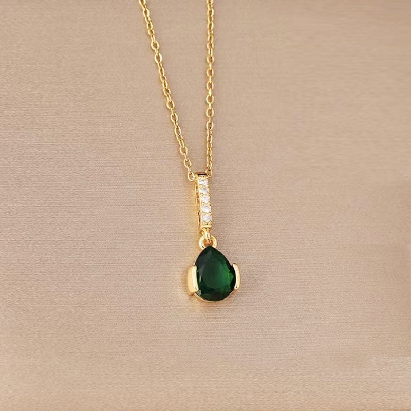 Amazing Emerald Drop Necklace