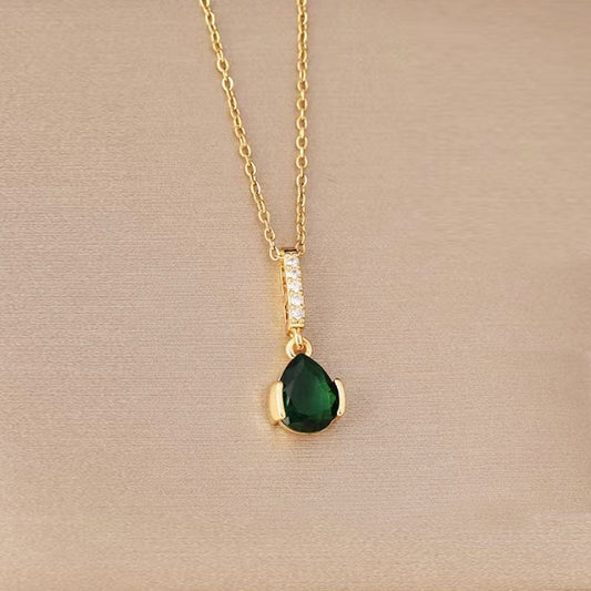 Amazing Emerald Drop Necklace