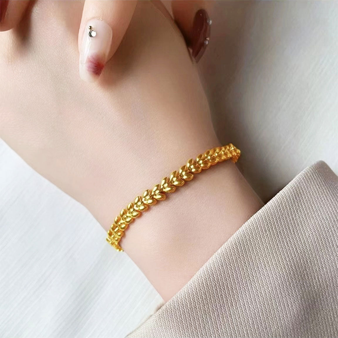 Strange gold wheat ear bracelet 